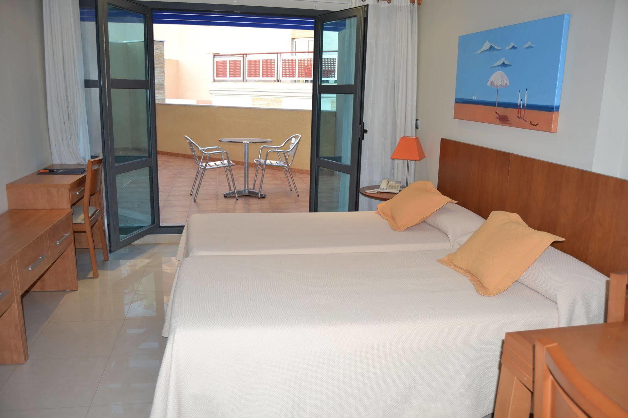 Aparthotel Bahía San Pedro del Pinatar Ngoại thất bức ảnh