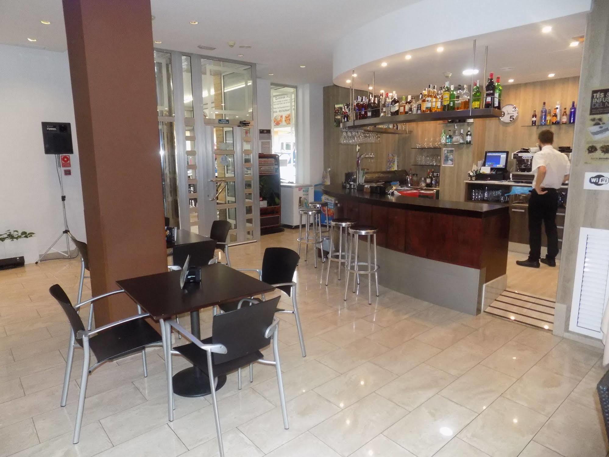 Aparthotel Bahía San Pedro del Pinatar Ngoại thất bức ảnh