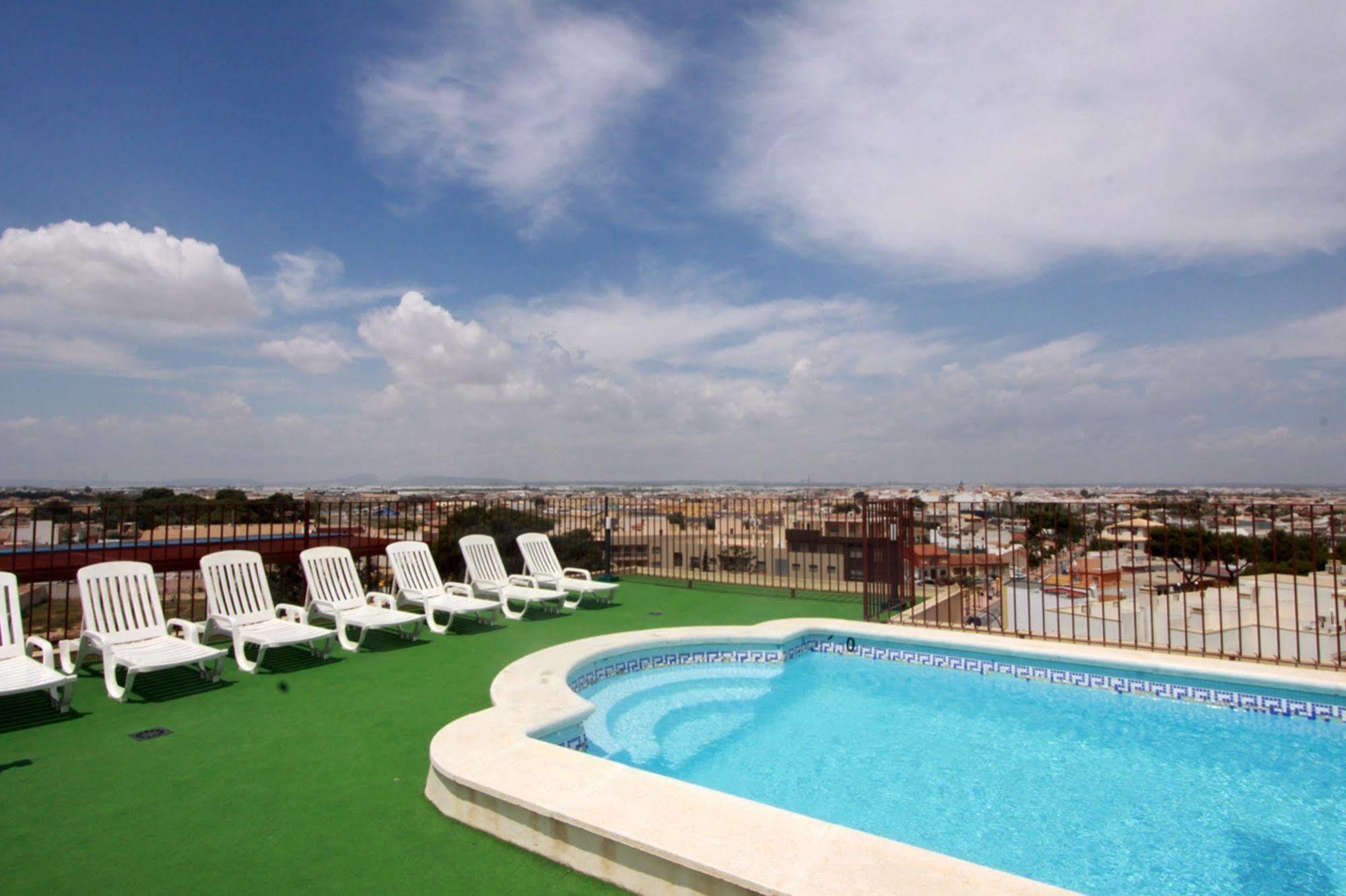 Aparthotel Bahía San Pedro del Pinatar Ngoại thất bức ảnh