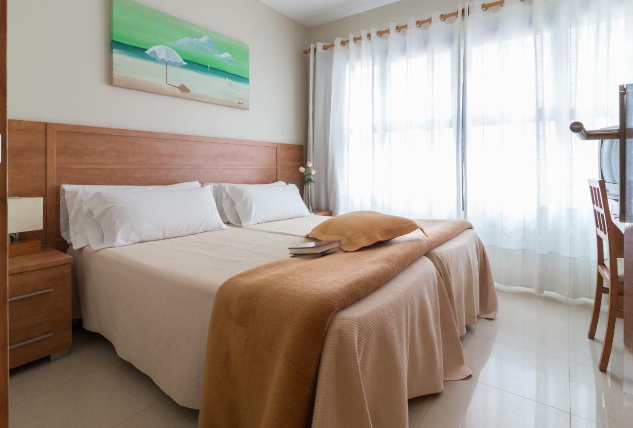 Aparthotel Bahía San Pedro del Pinatar Ngoại thất bức ảnh